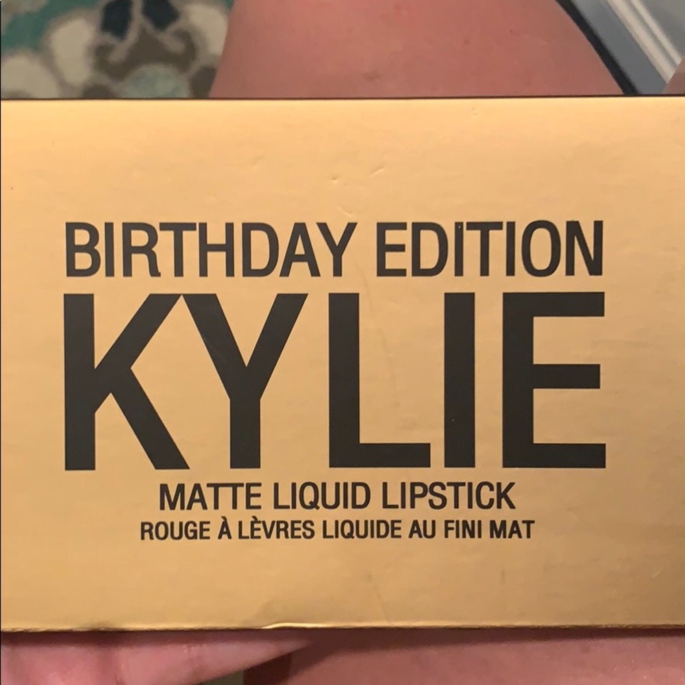Kylie lipstick birthday edition